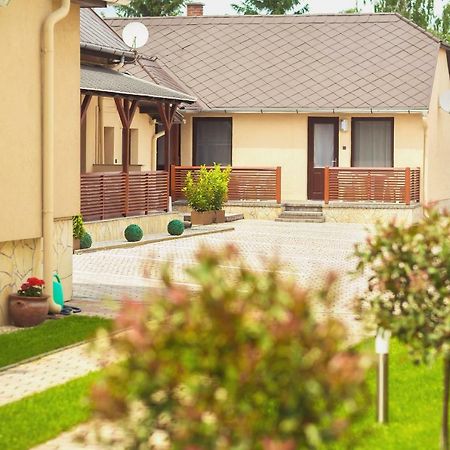 Apartman Szanyi Bük エクステリア 写真